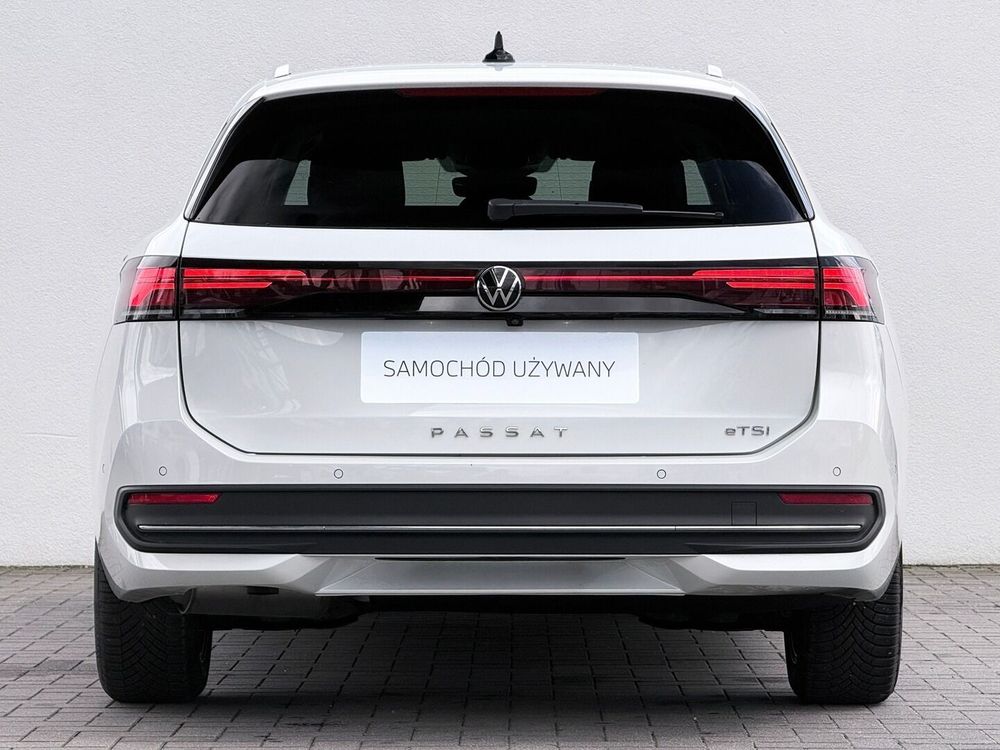 Volkswagen Passat-Variant 1.5 TSI Act MHEV Business DSG 2025 — zdjęcie 3