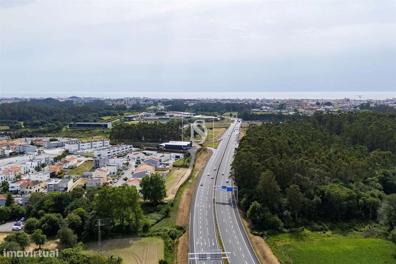 Terreno, 1 900 m², Touguinha e Touguinhó-13