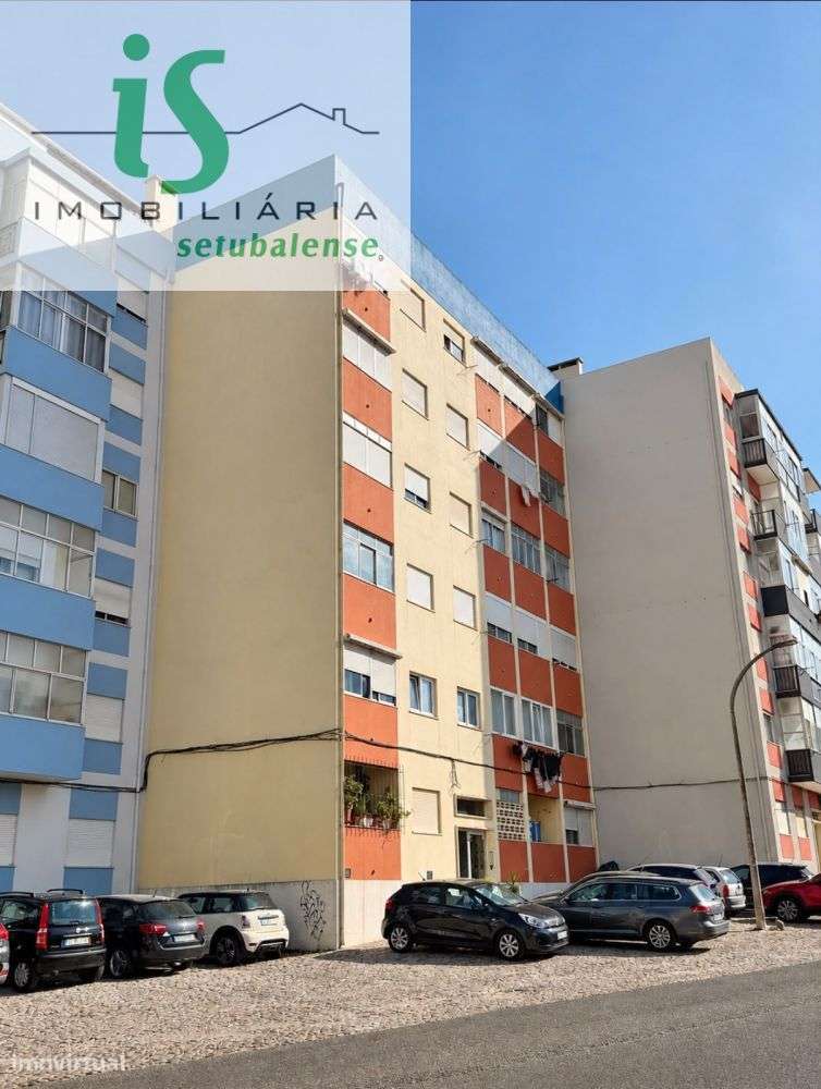 APARTAMENTO T2 PARA VENDA NO MONTE BELO SUL EM SETÚBAL-0