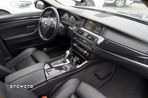 BMW Seria 5 520d Touring - 18