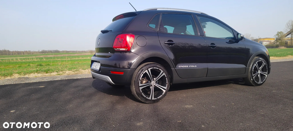 Volkswagen Polo 1.2 TSI Cross - 5