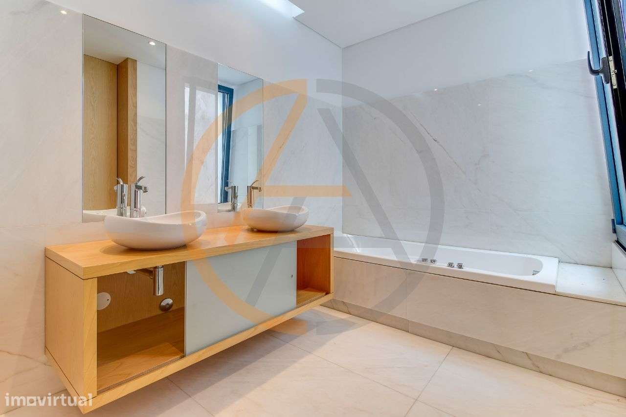 Moradia T4 Nova com Piscina | Foz do Douro-41