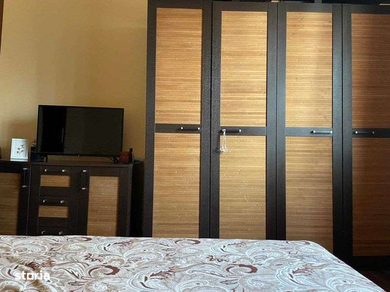 Vand apartament 2 camere
