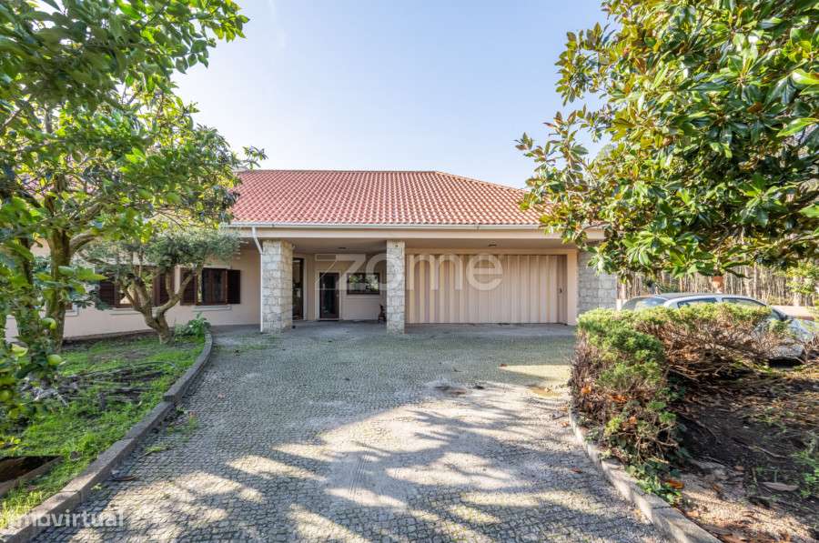 Moradia T3+1 Independente em Loureiro, Oliveira de Azeméis-43