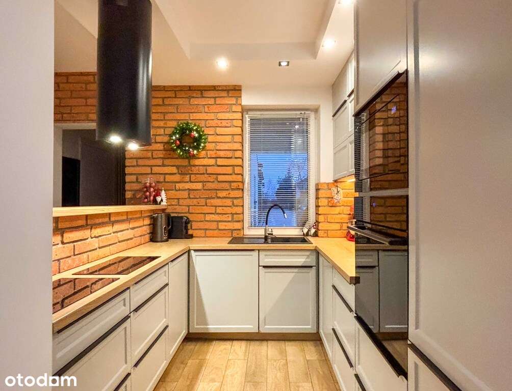 Dom na granicy Wwa/Marki, 4 duże sypialnie, 180m2-1