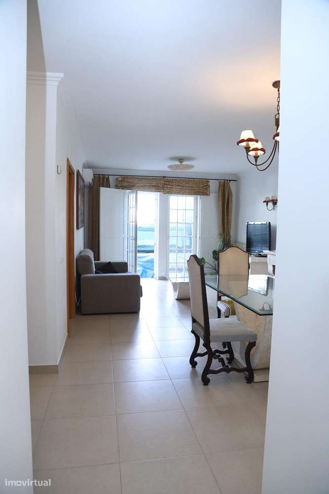 T2 Inserido em condomínio privado com segurança em Azeitão - Grande imagem: 3/49