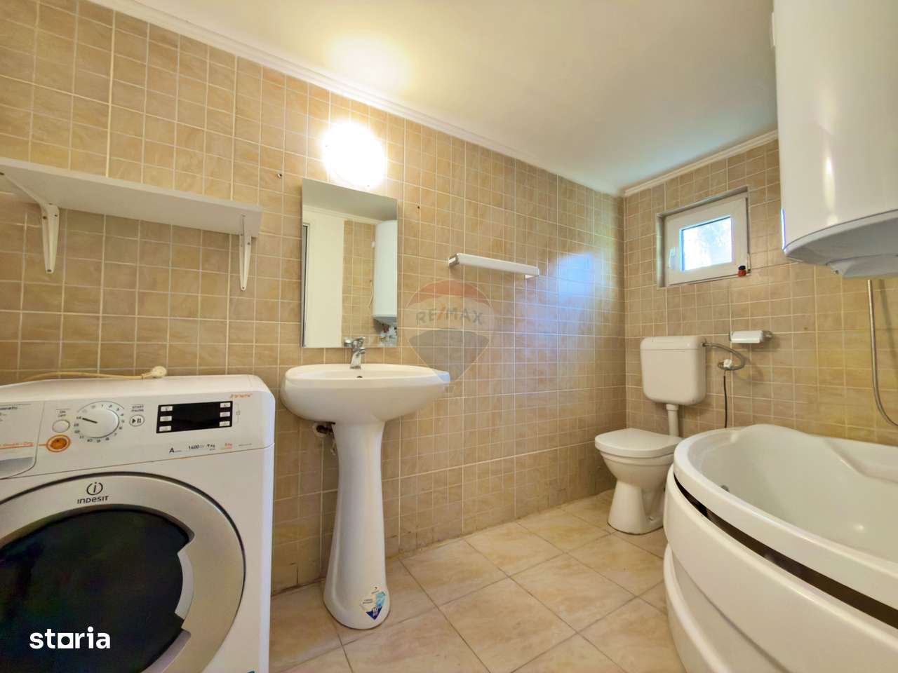 Casă cu 3 camere de vânzare în zona 3 Insule, Arad - Imagine principală: 5/11