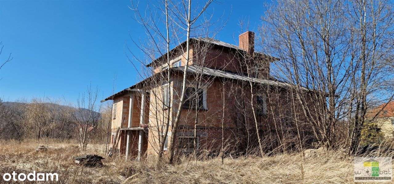 Dom z dużą działką w stanie surowym zamkniętym-6