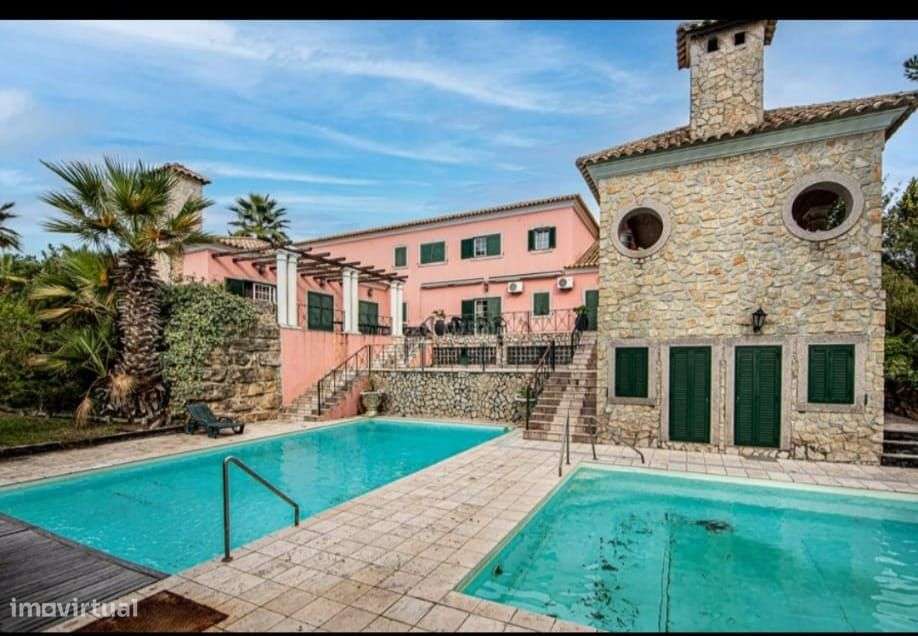 Moradia de Luxo T7 na quinta do Peru-0