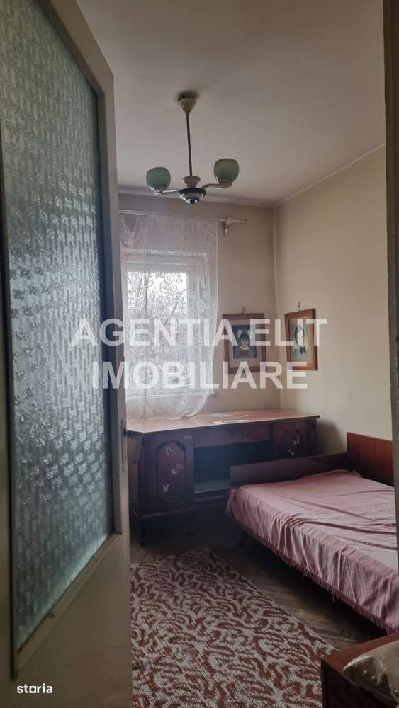 Apartament 4 camere, zona Centrala-5