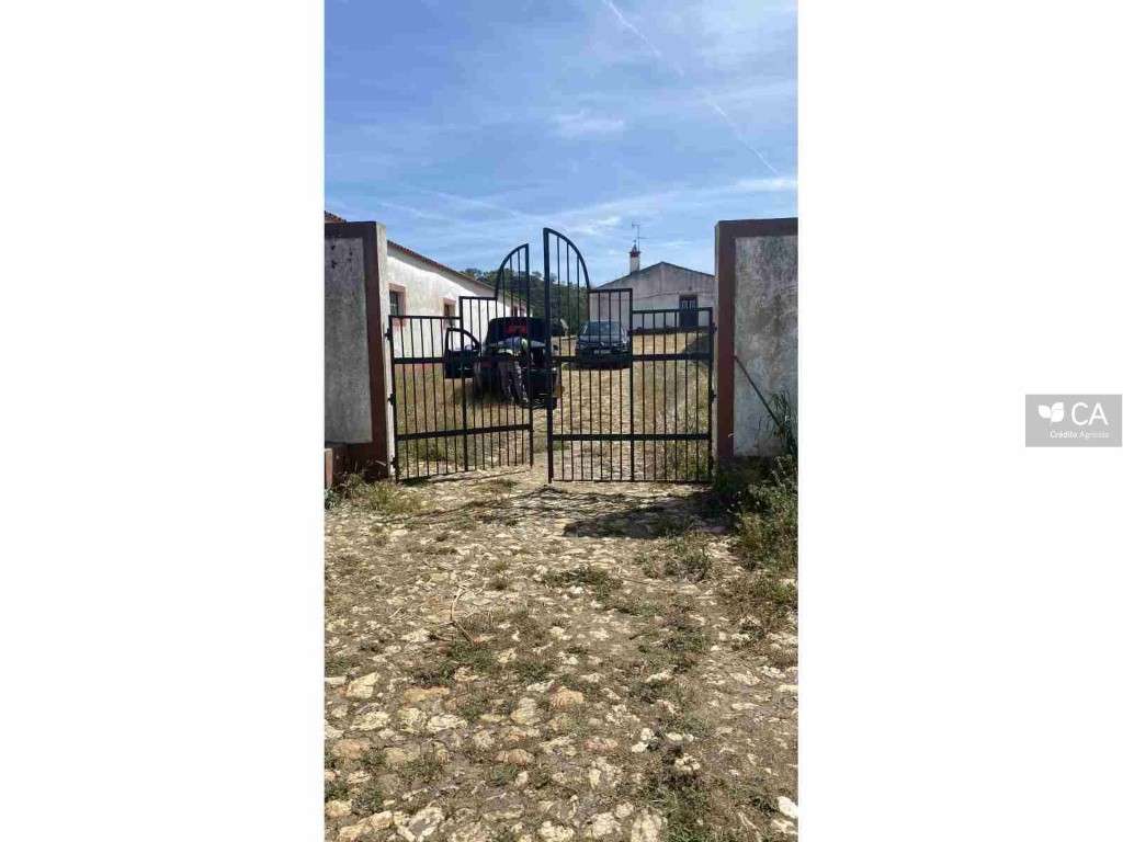 Herdade do Telheiro sito em Odemira, com 625 ha-1