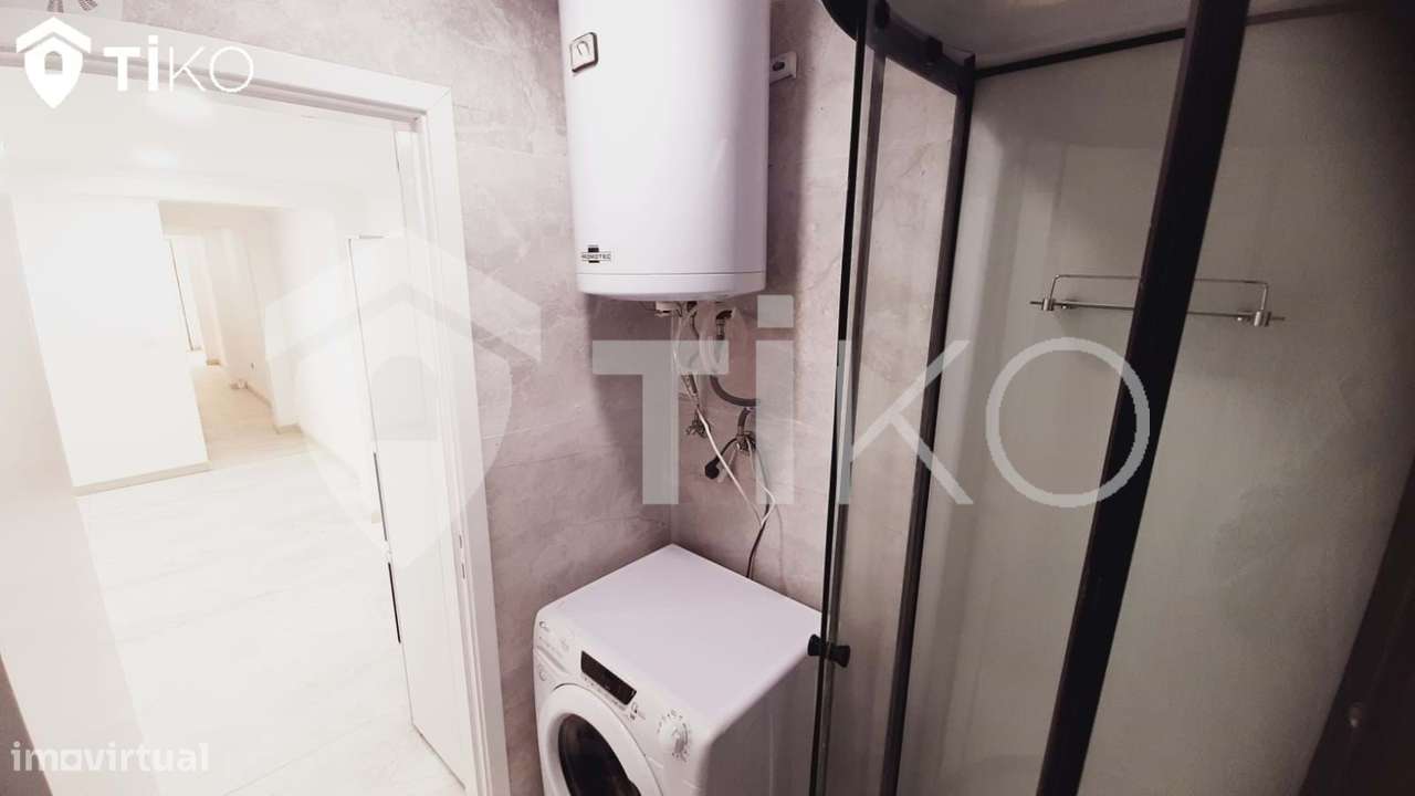 Loja Transformada em Apartamento  em Vale de Milhaços Corroios - Grande imagem: 5/20