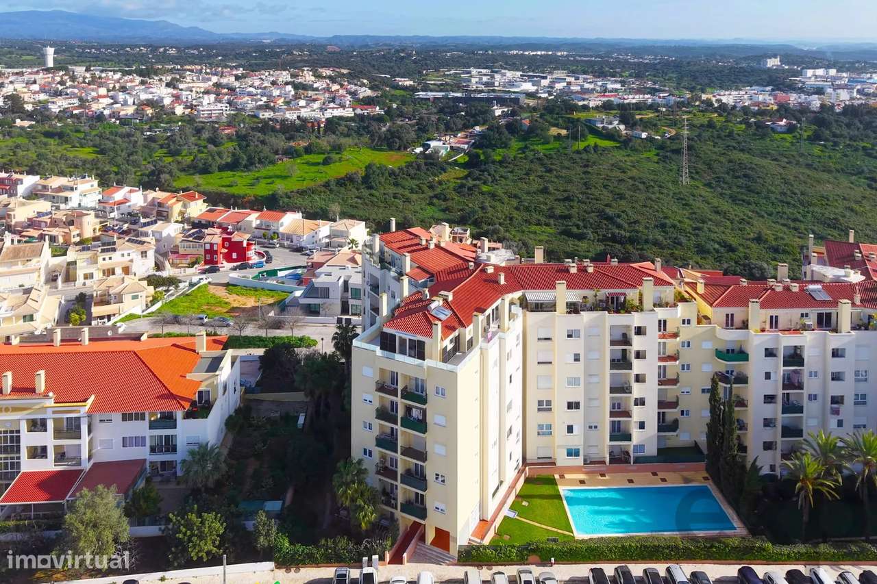 Exclusivo Penthouse T3 com Terraço Privativo de 119 m², Vista Mar e Vi - Grande imagem: 2/60