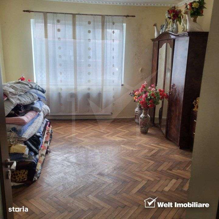 Casa individuala  Iris pretabila atata pentru locuinta cat si comercia - Imagine principală: 5/7