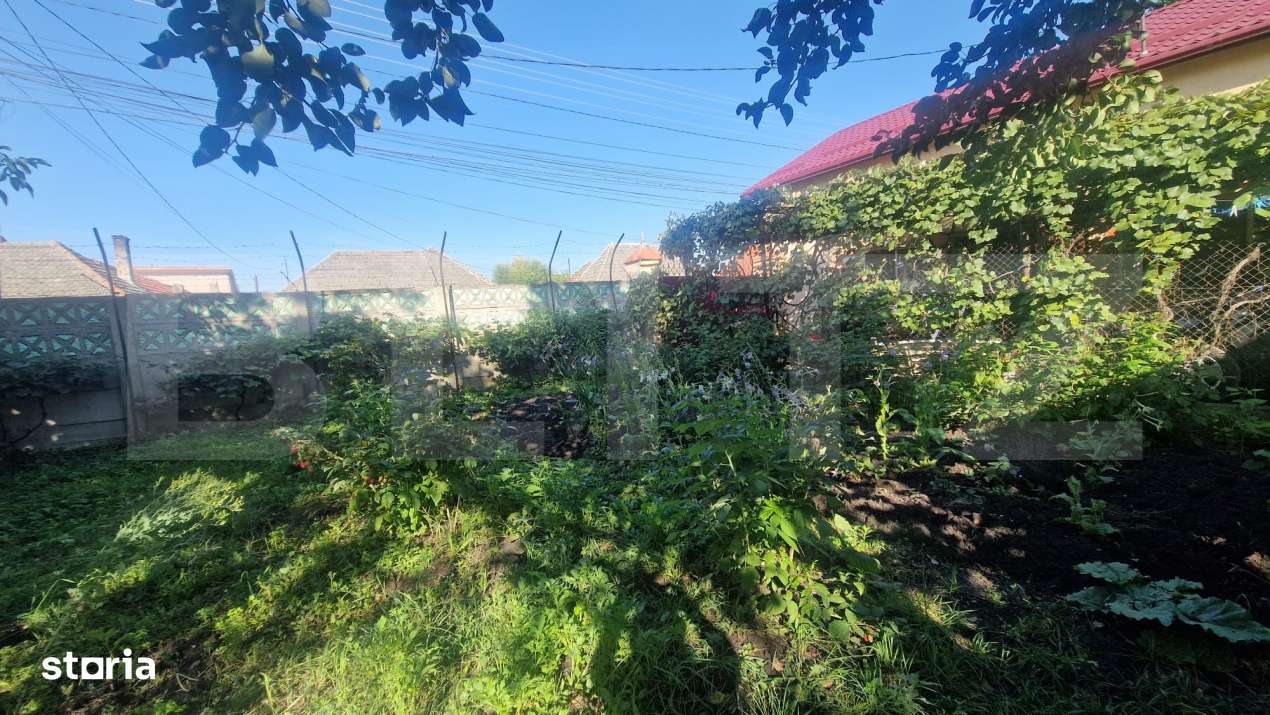 Casa 70 mp, 3 camere , bucatarie,  baie , teren 1270 mp, Prejmer - Imagine principală: 3/15