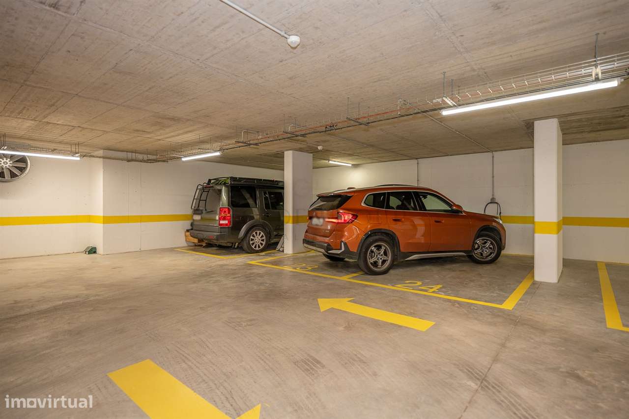 Apartamento T3 de Luxo na Quinta Marques Gomes | Golden Hour Real Esta-45