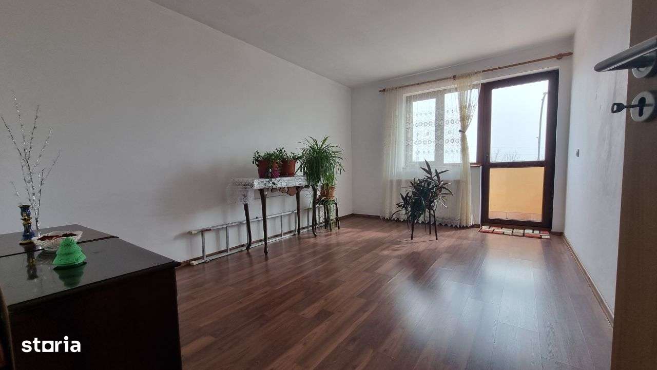 Casa de vanzare in zona Comuna Berceni / 1 Mai-9