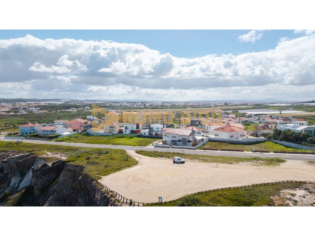 Exclusivo T2 com Vista Mar em Santa Cruz Elegância, Conforto e Loca...-24