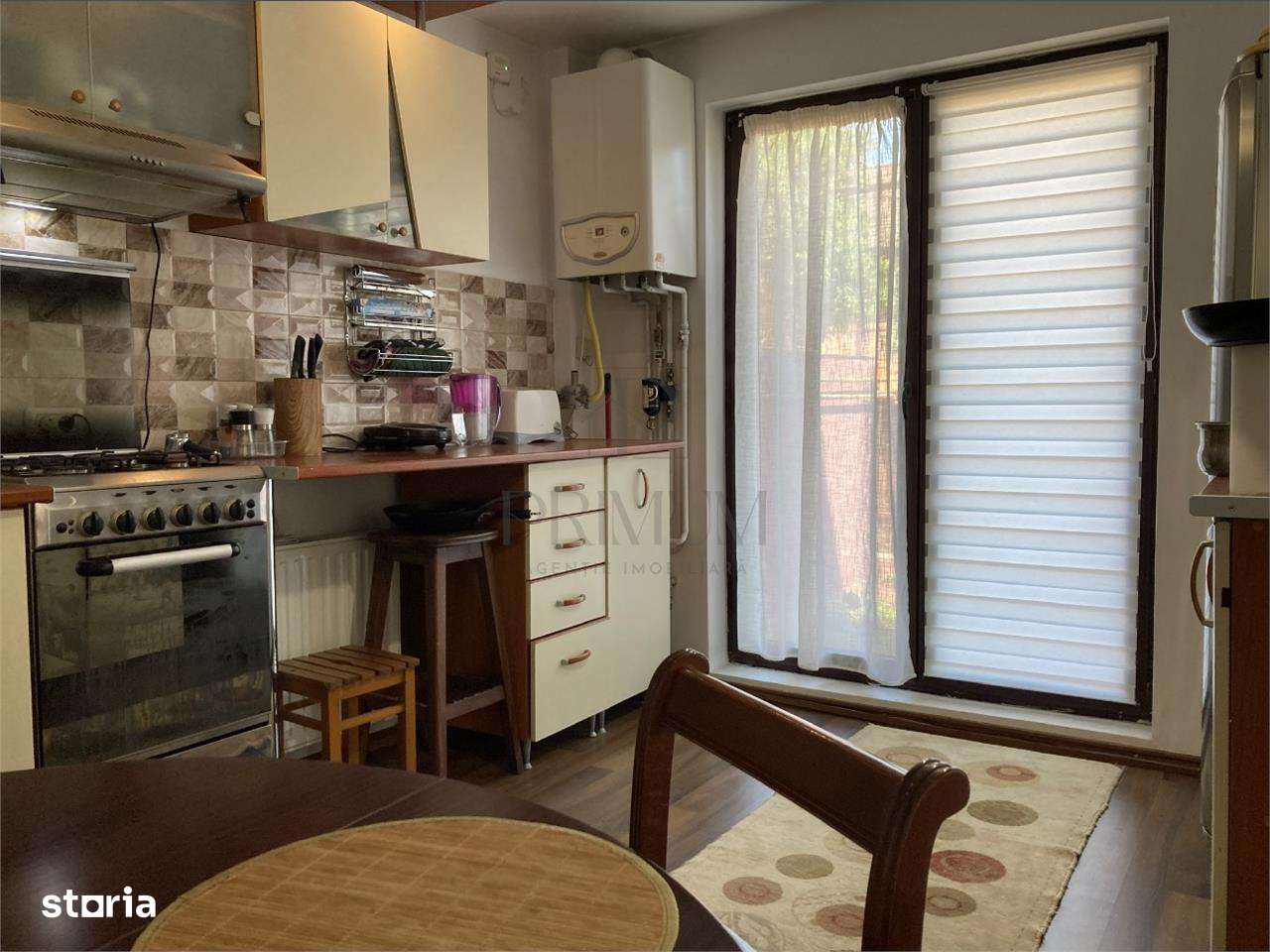 MODERN - DUPLEX SPATIOS - 6 CAM - 3 BAI - 2011 - PARTIAL MOBILAT - Imagine principală: 4/11