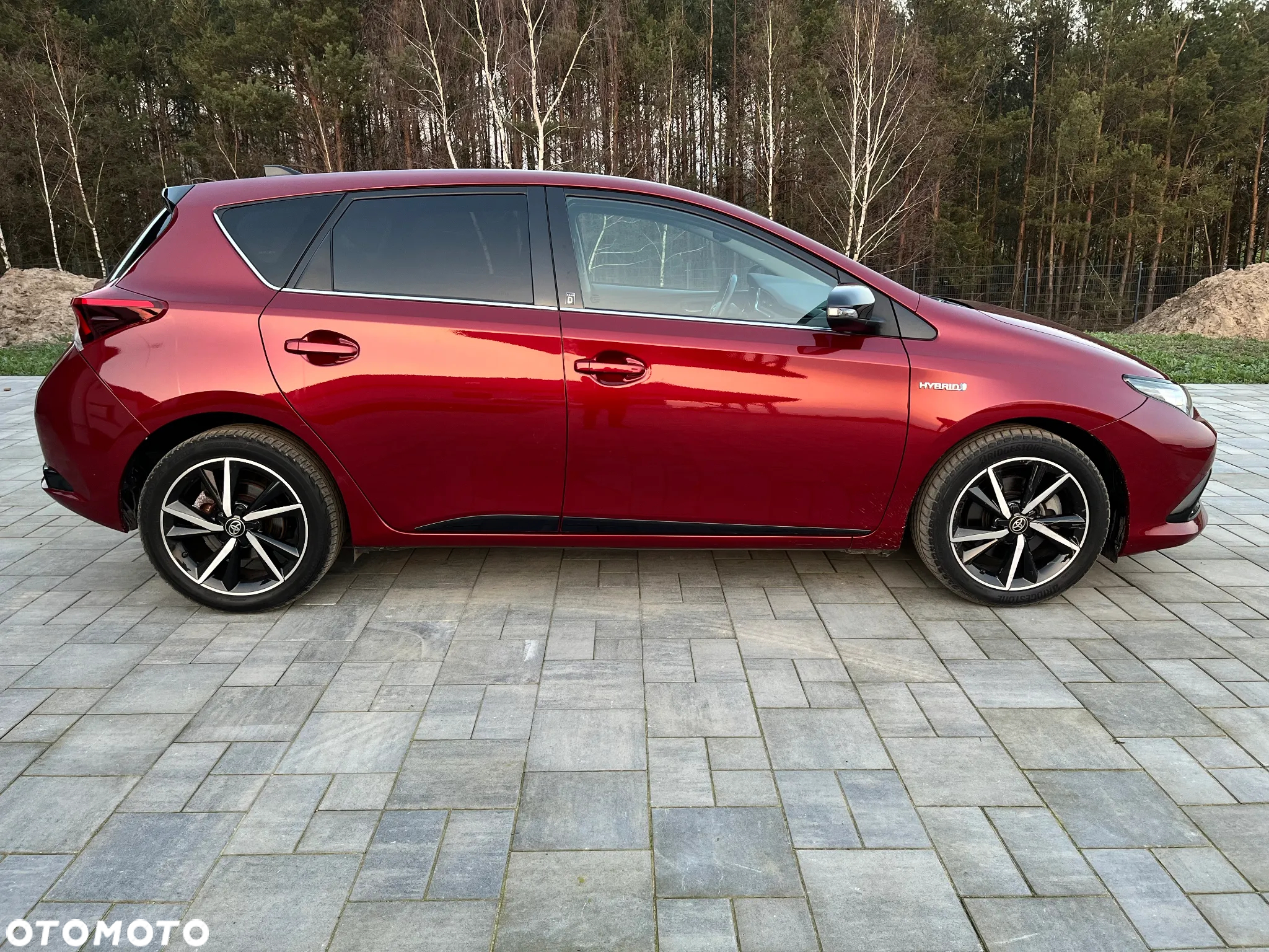 Toyota Auris 1.8 VVT-i Hybrid Automatik Team Deutschland - 4