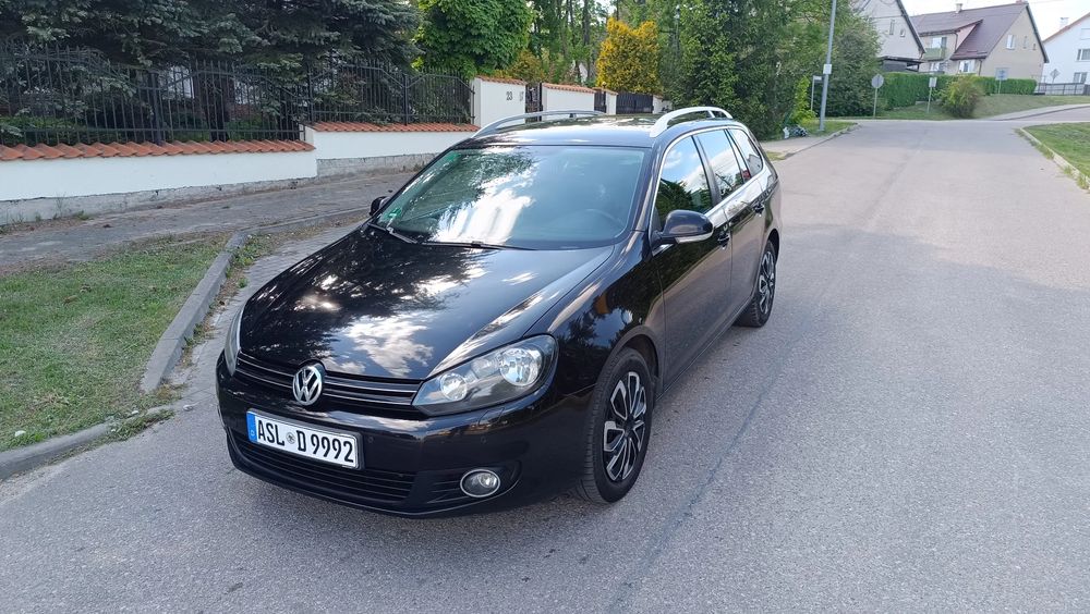 Volkswagen Golf VI 1.6 TDI DPF Comfortline 2010