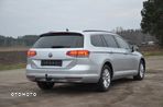 Volkswagen Passat Variant 2.0 TDI SCR DSG Highline - 15