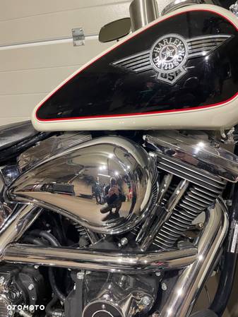 Harley-Davidson Softail Heritage Classic - 22