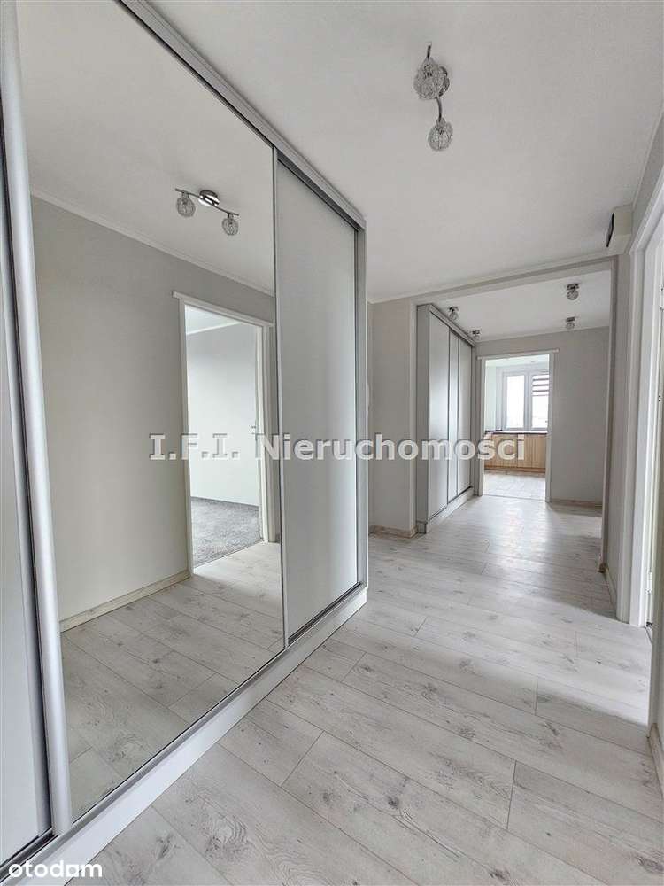 Trzypokojowe mieszkanie + garderoba-6