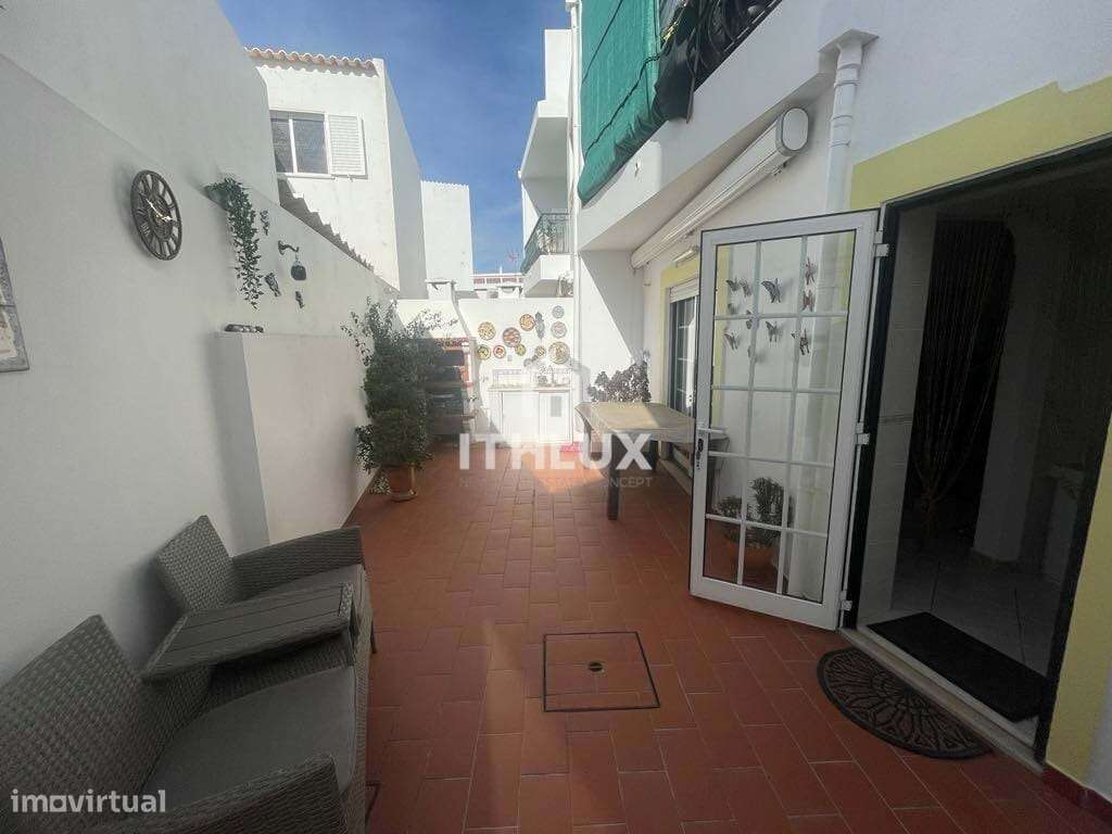 Apartamento Jardim Encantador a poucos momentos do calçadão de Cabanas-16