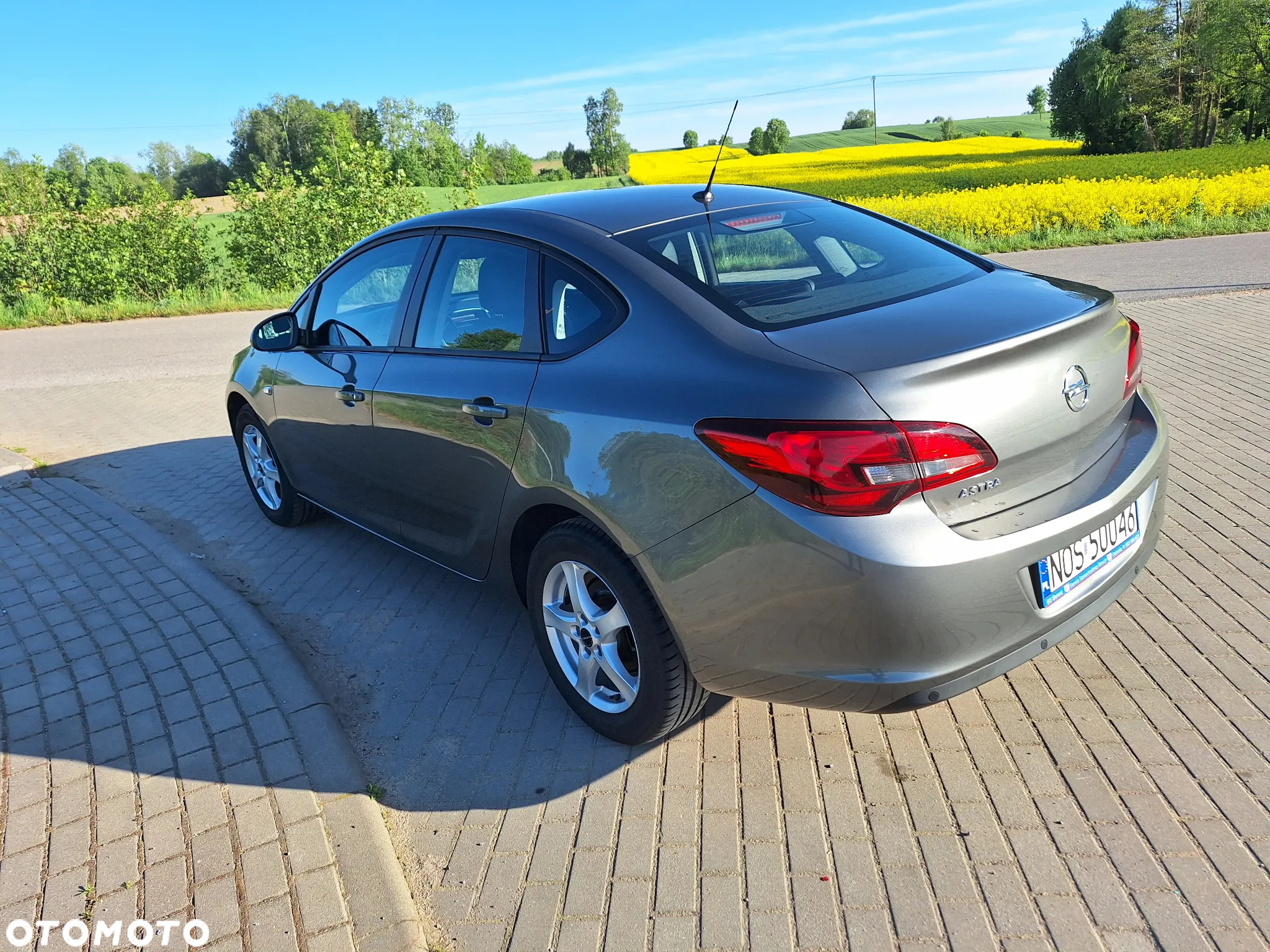 Opel Astra IV 1.6 Active - 7