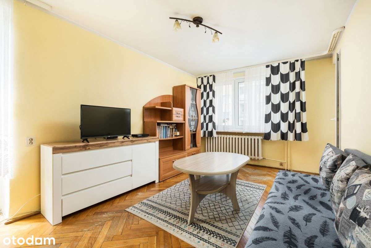 2 pokoje częściowy remont-7