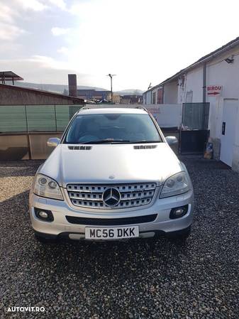 Dezmembrez Mercedes ML W164 3.0 D 2005-2009 - 1