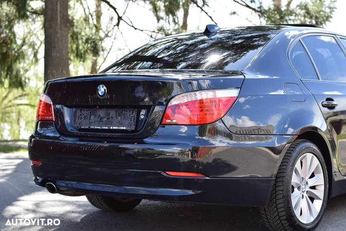 BMW Seria 5 520d Aut. Special Edition - 21