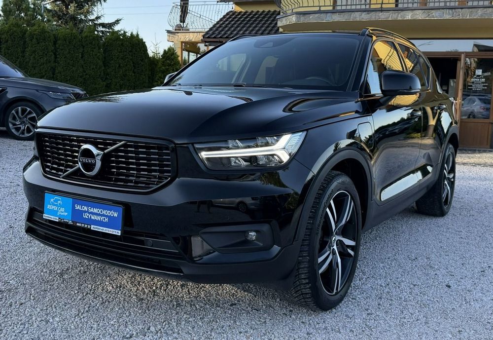 Volvo XC40 T5 Plug-In Hybrid R-Design 2021