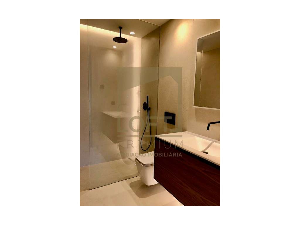 Apartamento T3 de Luxo c/ Vista Castelo e Parque da Cidade em Guima...-16