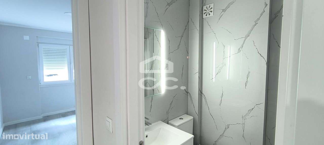 Apartamento T2 Benfica-4