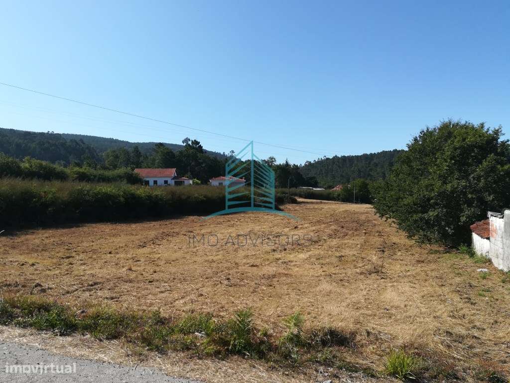 Excelente Terreno urbano com 4.176 m2, em Rubiães, com 2 frentes. - Grande imagem: 4/5