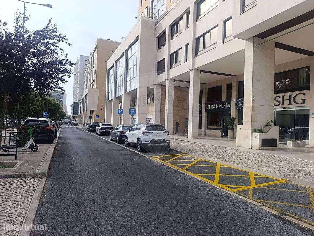 Garagem  para arrendamento - Grande imagem: 5/10