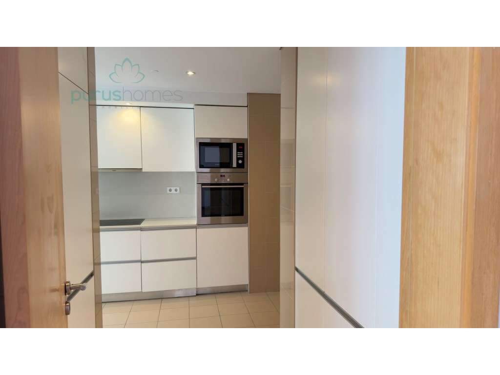 Apartamento T3 Arrábida Shopping Gaia- Porto-11
