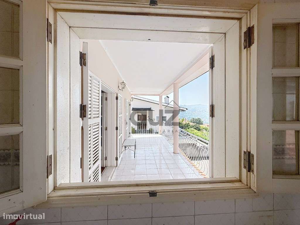 Moradia com piscina | Madalena, Amarante-13