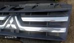 Grill ATRAPA CHŁODNICY ZDERZAKA MITSUBISHI PAJERO IV 2006-2015 5D - 4