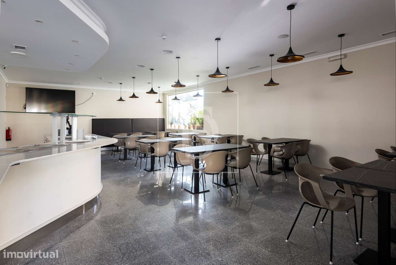 Loja  Venda em Quarteira,Loulé-6