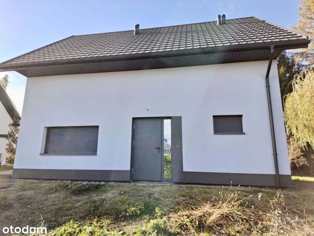 Dom w stanie deweloperskim na kameralnej działce-1