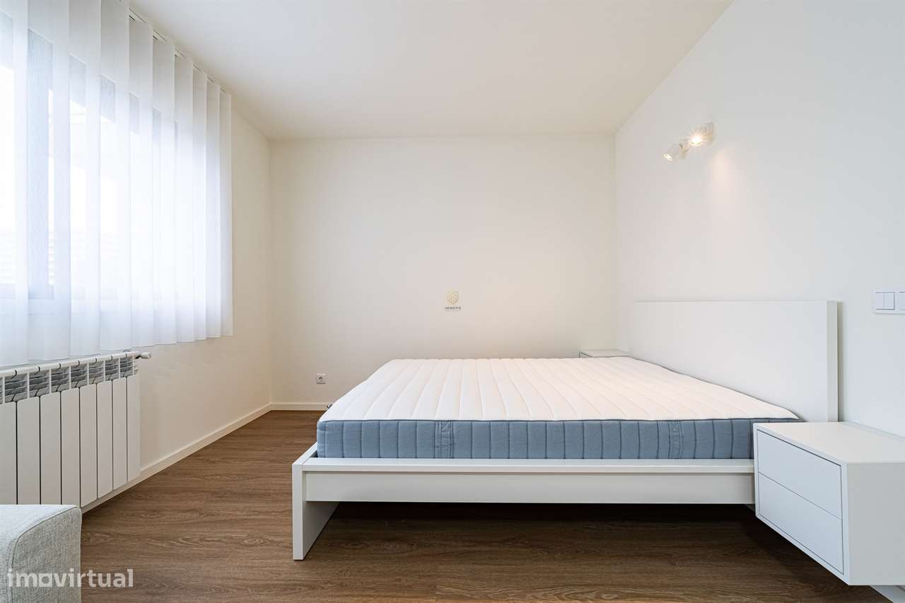 Apartamento T0 equipado e mobilado nas Antas, para venda. - Grande imagem: 4/22