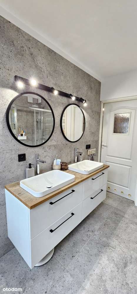 Eleganckie i przestronne mieszkanie w centrum Pruszcza Gdańskiego!-13