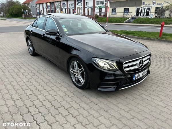 Mercedes-Benz Klasa E 220 d 4Matic 9G-TRONIC AMG Line - 13