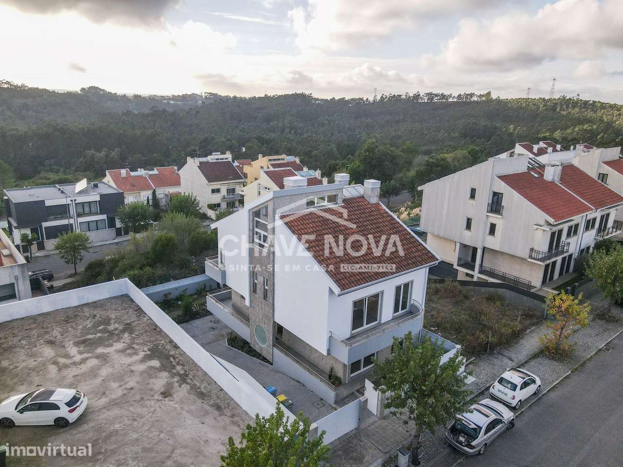 Moradia Isolada T4 em Valongo - Grande imagem: 2/25