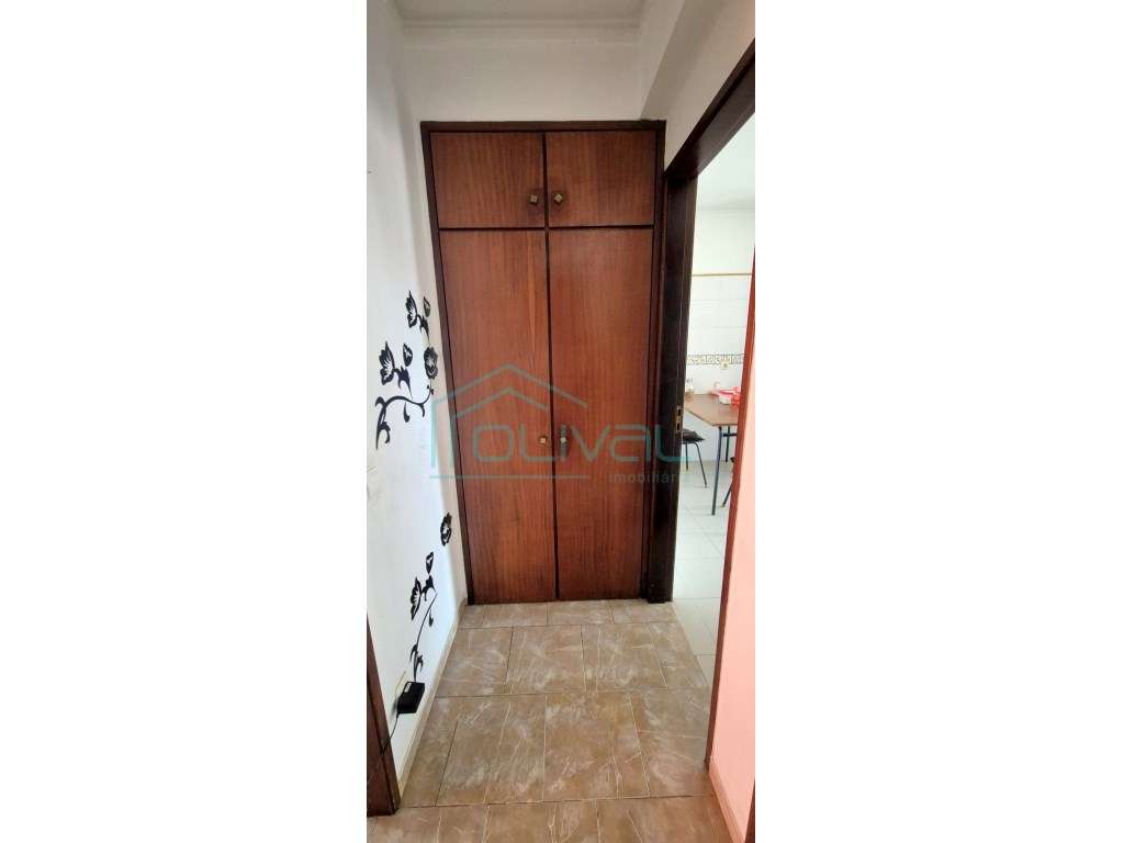 Apartamento T2 - Localização Central em Samora Correia - Grande imagem: 5/19