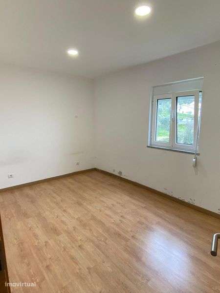 Prédio no centro - Grande imagem: 4/9