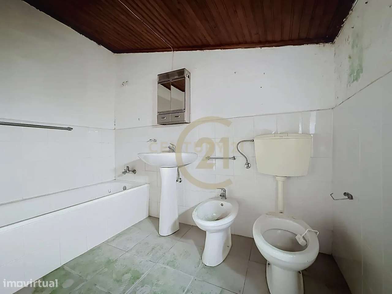 Casa para Recuperação em Vila de São Sebastião, Angra do Heroísmo-13